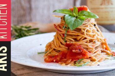 Classic Tomato Spaghetti | Akis Petretzikis Kitchen