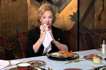 Dinner Etiquette: Entree