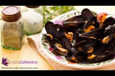 Peppered mussels ( impepata di cozze ) Italian recipe