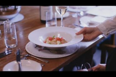 Restaurant tips: What servers want you to know (Marketplace)