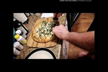 Show me how to slice the pizza babe