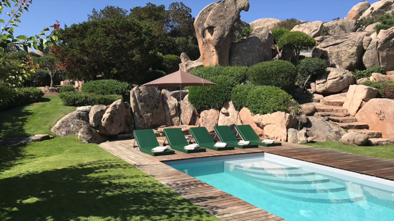 Villa Aidan: luxury villa of modern architecture with pool and garden for rent in Porto Rafael Villa Aidan: luxury villa of modern architecture with pool and garden for rent in Porto Rafael