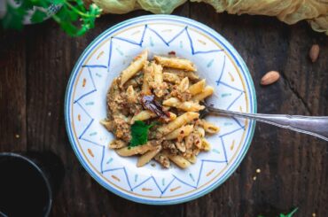 Pesto with Sun-dried Tomatoes and Almonds Recipe