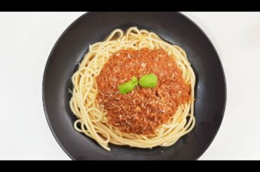 EASY BOLOGNESE SAUCE RECIPE / ഇറ്റാലിയൻ സ്റ്റൈൽ ബൊളോൺഎയ്‌സ് സോസ് / ITALIAN RECIPE /Subtitles
