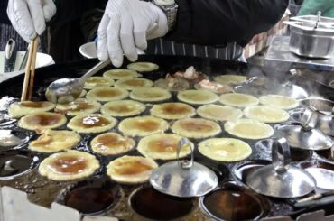 Vietnam "Dragon Eggs" Banh Khot, Mini Rice Shrimp Pancakes. London Street Food