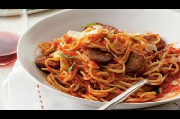 Spaghetti with Sausage and Simple Tomato Sauce Recipe