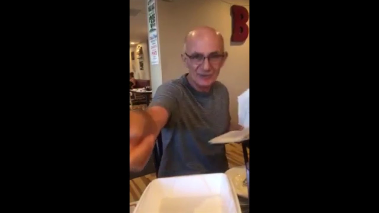 Zi Kite Plays Morra with the Irishman Zi Kite Plays Morra with the Irishman