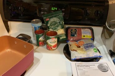 🛑Cooking With LK - Italian Beef Casserole with Biscuit Topping 🤔🤪🍻