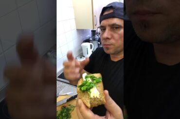 Chicken wings soup with a small Italian macaroni