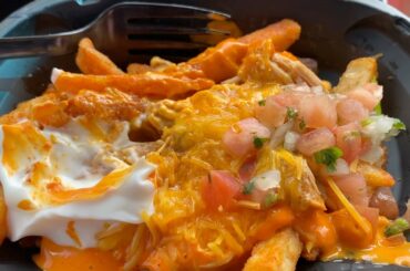 Trying Taco Bell’s NEW Buffalo Chicken Fries & Burrito