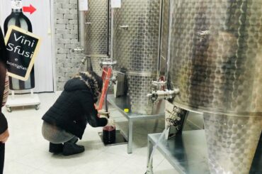 Wine station in Italy 🍷ที่อิตาลีมีปั้มกดไวน์ด้วย😱🍷ใครยังไม่เคยเห็นตามมาดูค่ะ❤️🙏