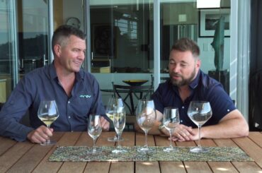 The right glassware makes a difference with French and Italian wines - Popsy and JJ