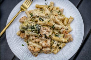 THE BEST RIGATONI EVER! | EASY CHICKEN RIGATONI ALFREDO RECIPE