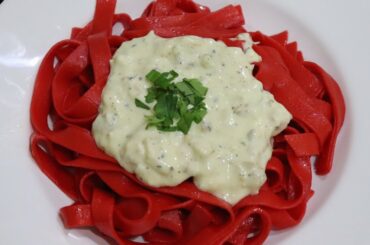 Red Pasta W/Creamy Cheese Sauce || Cooking with Lisa