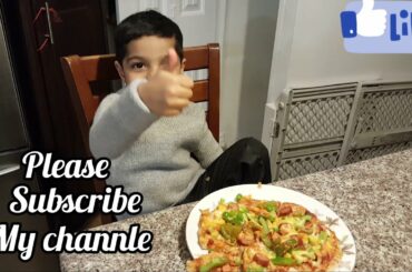 Really healthy pizza recipe for kid's lunchbox by desi Kitchen secrets in urdu