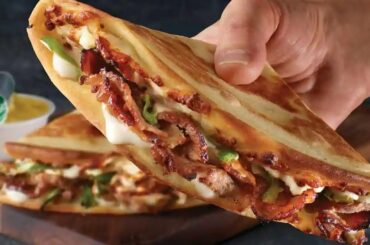 Papa John's Papadias Bring Company Back To Excellence