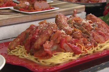 Mama Mancini's (2) 3-lb Bags Sausage, Peppers & Onion in Sauce on QVC