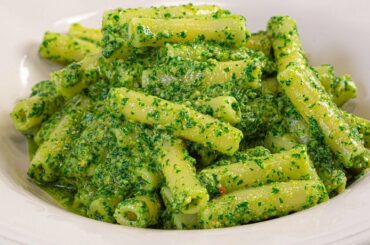 How To Make Ziti with Arugula Pesto and Parmigiano-Reggiano By Geoffrey Zakarian