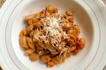 Pasta Grannies share Diego's pasta and beans recipe from Piacenza!