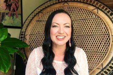 Esther Pryor Wine & Wax #fiano #sangregoriowines #strictlyvinyl