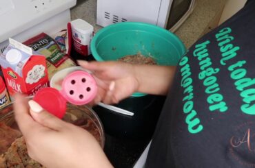 How To Make Spaghetti and Meatballs Recipe | Marinara Sauce