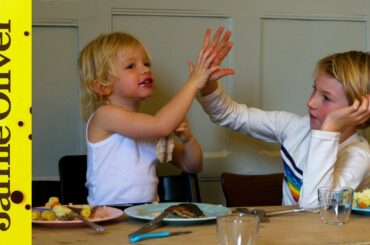 How to cook Crispy Fish | Buddy Oliver | 4 of 5 #KitchenBuddies