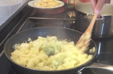ORECCHIETTE WITH CAULIFLOWER  |PUGLIA RECIPE