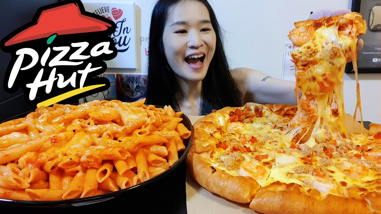 EXTRA CHEESY PIZZA & PASTA FEAST! Pizza Hut Seafood Pizza & Cheesy Prawn Pasta Recipe – Mukbang Asmr EXTRA CHEESY PIZZA & PASTA FEAST! Pizza Hut Seafood Pizza & Cheesy Prawn Pasta Recipe - Mukbang Asmr