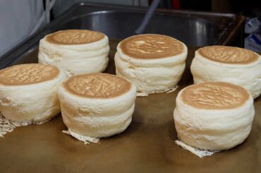 딸기 수플레 팬케익 / strawberry souffle pancake / taiwanese street food