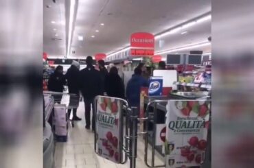 Coronavirus fears lead to fight in Italian supermarket