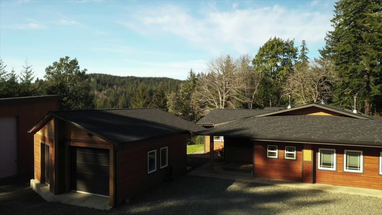 94916 Brunswick Ln. North Bend, OR 97459 94916 Brunswick Ln. North Bend, OR 97459