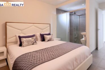 PUERTO ROMANO ESTEPONA TWO TOWNHOUSES TOGETHER