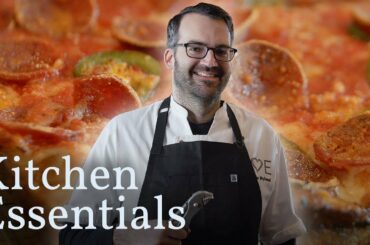 5 Must-Have Kitchen Tools to Make a Detroit-Style Pizza