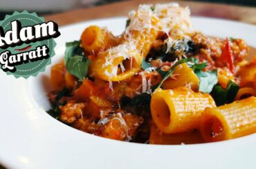 Spicy pork ragu with rigatoni | Quick & easy