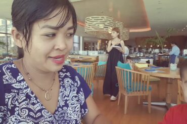 Aqua dining/ amazing view