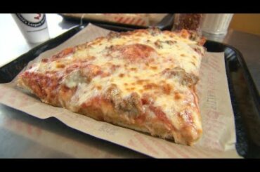 Chicago's Best Pizza: Nonna's Pizza