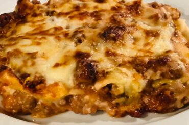White Sauce or Bechamel Sauce for Lasagne