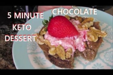 5 MINUTE KETO CHOCOLATE CAKE RECIPE