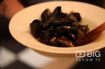 Machiavelli Italian Restaurant in New York NY serving Pizza, Pasta and Wine