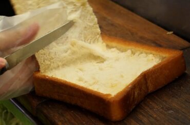 튀겨서 먹는 토스트 / deep fried toast / taiwanese street food