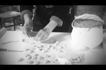Handmade pasta Masseria Melcarne Lecce Salento Italy Cooking class Le Cucchiare
