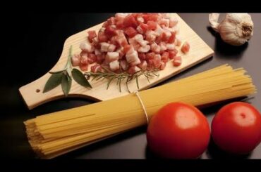 Receta 100% Italiana spaghetti all' Amatriciana,  Italian recipe.