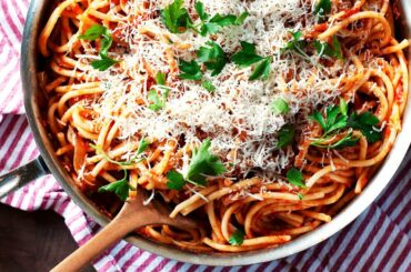 How to Make Bucatini all’Amatriciana