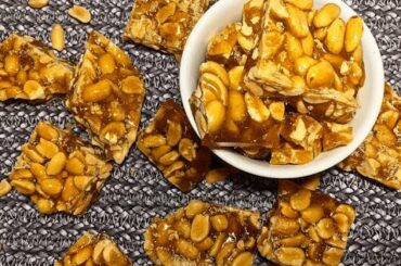 Peanut Brittle Recipe - EatMee Recipes | ​🇶​🇺​🇦​🇳​🇹​🇮​🇹​🇮​🇪​🇸​ 🇮​🇳​ 🇱​🇮​🇳​🇰​ 🇧​🇪​🇱​🇴​🇼