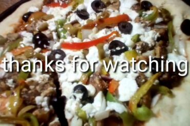 chicken cheesy burst pizza recipe /how  to make chicken cheesy brust pizza recipe