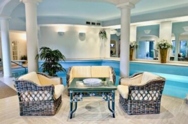 CLASSICAL GRAND MEDITERRANEAN