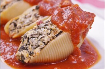 Stuffed Shells Recipe: Pasta Shells Stuffed with Cheese and Spinach: Di Kometa-Dishin' With Di #67