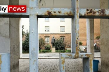 Italy shuts all schools and universities as COVID-19 deaths rise