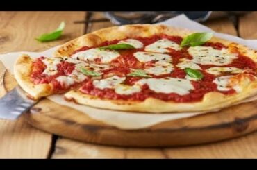 THE EPIC HACKS WAY TO MAKE AN ITALIAN PIZZA