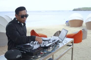 Brunch Infinito at Prego Bali